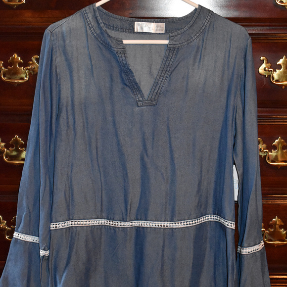 Time and Tru Denim Top, Size Medium (8-10), NWT - Picture 1 of 2